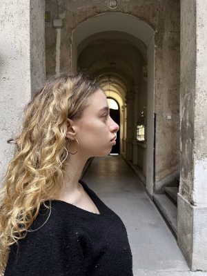 Eszter Czakó - Project Casting Gallery Image 10 Eszter Czakó - Gallery Image 10