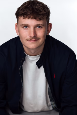 Aden Hood - Gallery Image 1