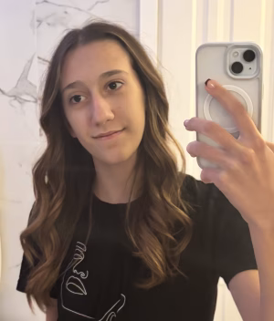 Giulia  Gioieni - Gallery Image 7