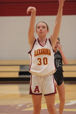 Madison Kistler - Gallery Image 13