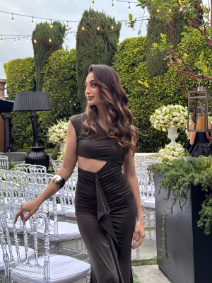 Aniuta Aslanian - Gallery Image 5