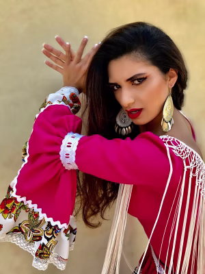 Adrianna Munoz - Gallery Image 11