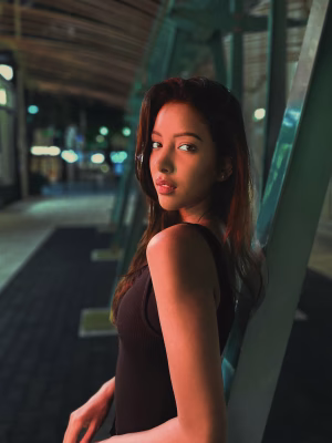 SHANNON HARRIS - Gallery Image 1