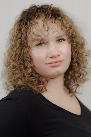 Samara Smith - Gallery Image 3