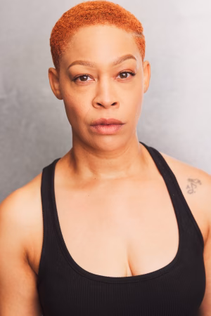 Lauren Elliott - Project Casting Gallery Image 3 Lauren Elliott - Gallery Image 3