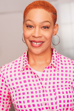 Lauren Elliott - Project Casting Gallery Image 10 Lauren Elliott - Gallery Image 10