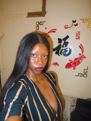 Mame Maty Brigitte  Tran Van - Gallery Image 8