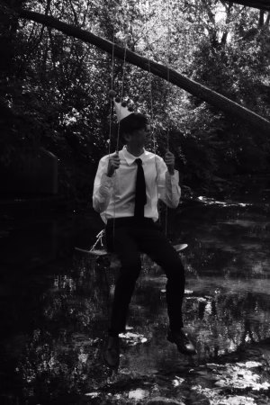 Jacob Zoladz - Gallery Image 7