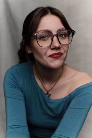 Jasmine Tayloe - Gallery Image 2