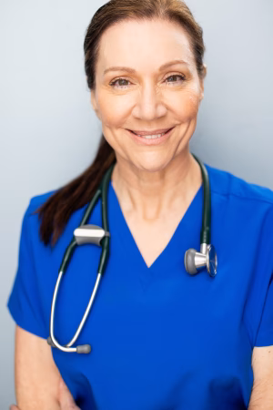 Nadia Delshad - Gallery Image 8