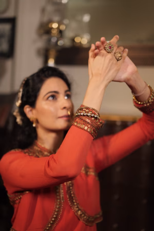 Nirvana Sawhney - Project Casting Gallery Image 4 Nirvana Sawhney - Gallery Image 4