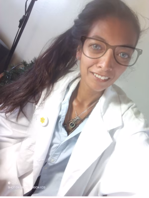 Elizabeth Diva - Gallery Image 1