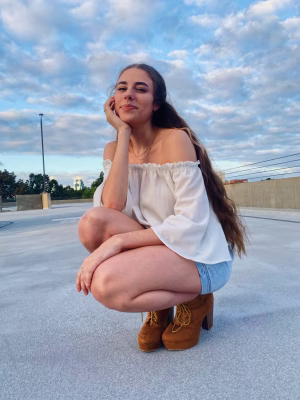 Bobbie Akin - Project Casting Gallery Image 5 Bobbie Akin - Gallery Image 5