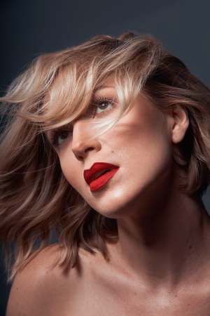 Julie Berry - Gallery Image 4