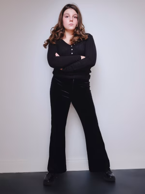 Lindsay Irvine - Project Casting Gallery Image 3 Lindsay Irvine - Gallery Image 3