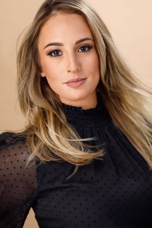 Samantha Long - Project Casting Gallery Image 1 Samantha Long - Gallery Image 1