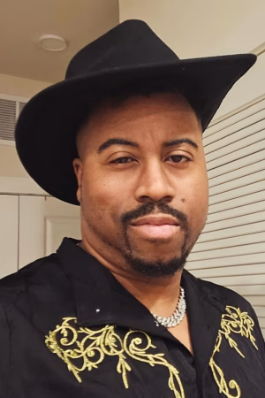 Royale Chinn - Project Casting Gallery Image 4 Royale Chinn - Gallery Image 4