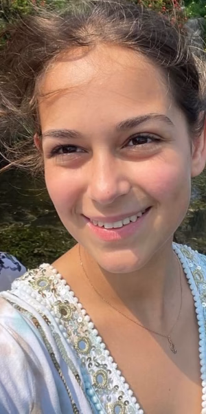 Layla Jivanjee - Project Casting Gallery Image 22 Layla Jivanjee - Gallery Image 22