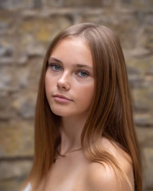 Charlotte KNIBBS - Project Casting Gallery Image 18 Charlotte KNIBBS - Gallery Image 18