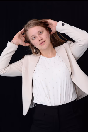 Mina Klassen - Project Casting Gallery Image 6 Mina Klassen - Gallery Image 6