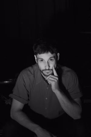 Aristo Plaka - Gallery Image 3