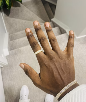 Luke Gara - Gallery Image 18