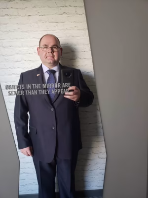 Timothy Greene - Gallery Image 7