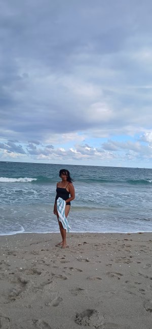 Teresia  Jones - Gallery Image 6