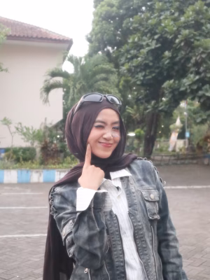 Risma  Damayanti - Gallery Image 5