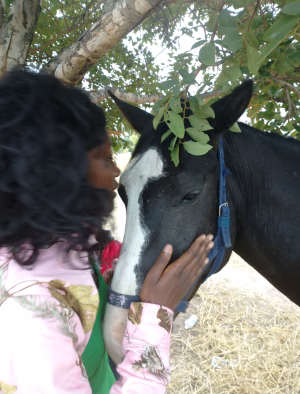 Keisha Bukutu - Gallery Image 7