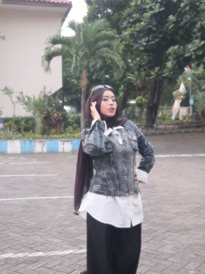 Risma  Damayanti - Gallery Image 2