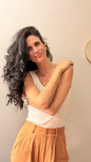 Virginia Borin - Project Casting Gallery Image 2 Virginia Borin - Gallery Image 2