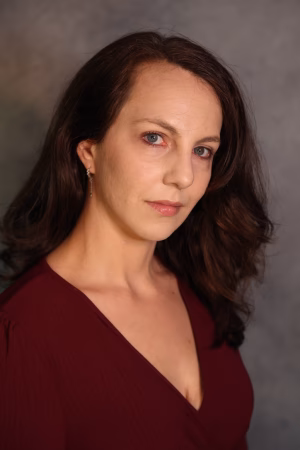 Samantha Edwards - Project Casting Gallery Image 1 Samantha Edwards - Gallery Image 1