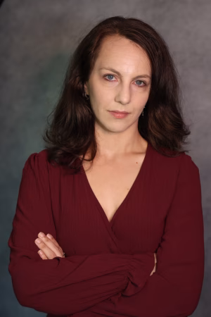 Samantha Edwards - Project Casting Gallery Image 7 Samantha Edwards - Gallery Image 7