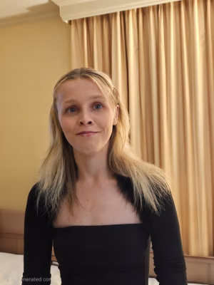 Abigail Smart - Project Casting Gallery Image 9 Abigail Smart - Gallery Image 9