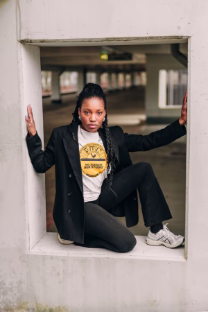 Lovelie Brackmann - Project Casting Gallery Image 9 Lovelie Brackmann - Gallery Image 9