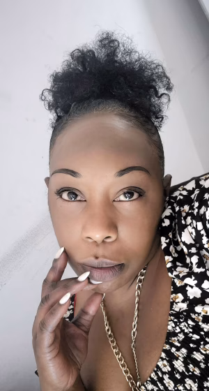 Queenie Rushton - Project Casting Gallery Image 14 Queenie Rushton - Gallery Image 14