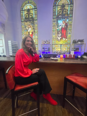 Jennifer Jones - Project Casting Gallery Image 5 Jennifer Jones - Gallery Image 5