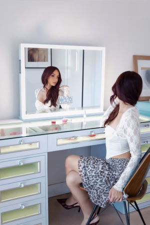 Sara Suarez - Project Casting Gallery Image 4 Sara Suarez - Gallery Image 4