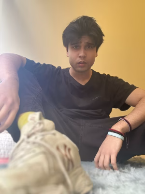 Aryan  Khatri - Gallery Image 3