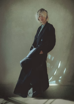 Esther Rollande - Project Casting Gallery Image 5 Esther Rollande - Gallery Image 5