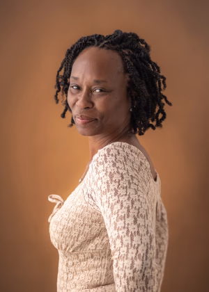 Theresa Hooks - Project Casting Gallery Image 2 Theresa Hooks - Gallery Image 2