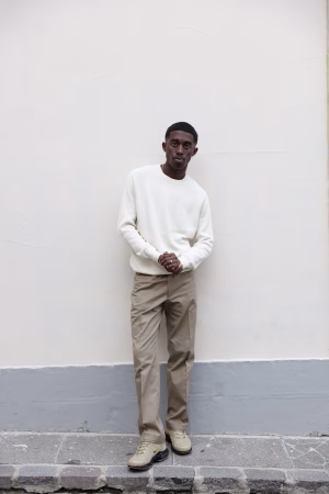 Rolly Mambu Vua - Gallery Image 2