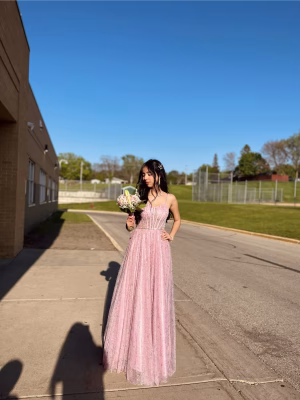 Isabella Renza - Project Casting Gallery Image 1 Isabella Renza - Gallery Image 1