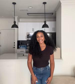 Destinee Simmons - Project Casting Gallery Image 4 Destinee Simmons - Gallery Image 4