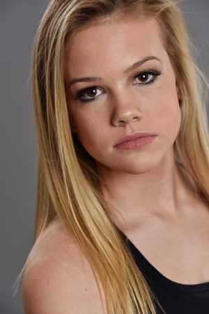 Alexandra Cole - Project Casting Gallery Image 8 Alexandra Cole - Gallery Image 8