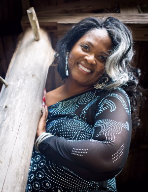 Regina Hooks - Gallery Image 1