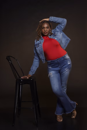 Alana Croom - Project Casting Gallery Image 9 Alana Croom - Gallery Image 9