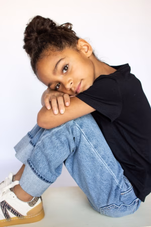 Lilly Grace Round - Project Casting Gallery Image 1 Lilly Grace Round - Gallery Image 1