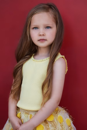 Moana Chebunina - Gallery Image 2